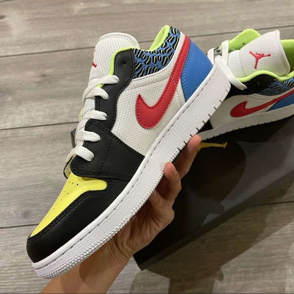 Air Jordan 1 Low Multi-Color GS - Picture 3 of 9